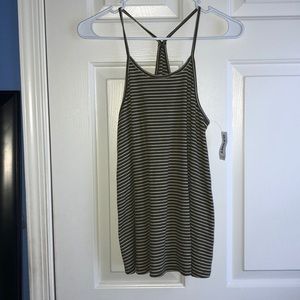 Brand 🆕 w/ tags old navy green striped tank top